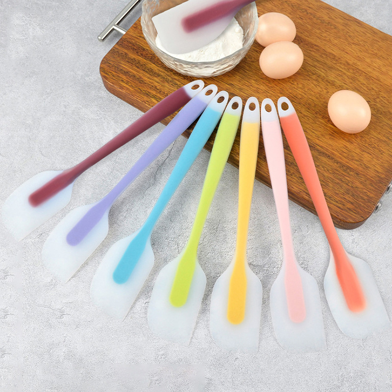 Kitchen Gadgets To Have - 2 Size Silicone Scraper Heat-resistant Non-stick